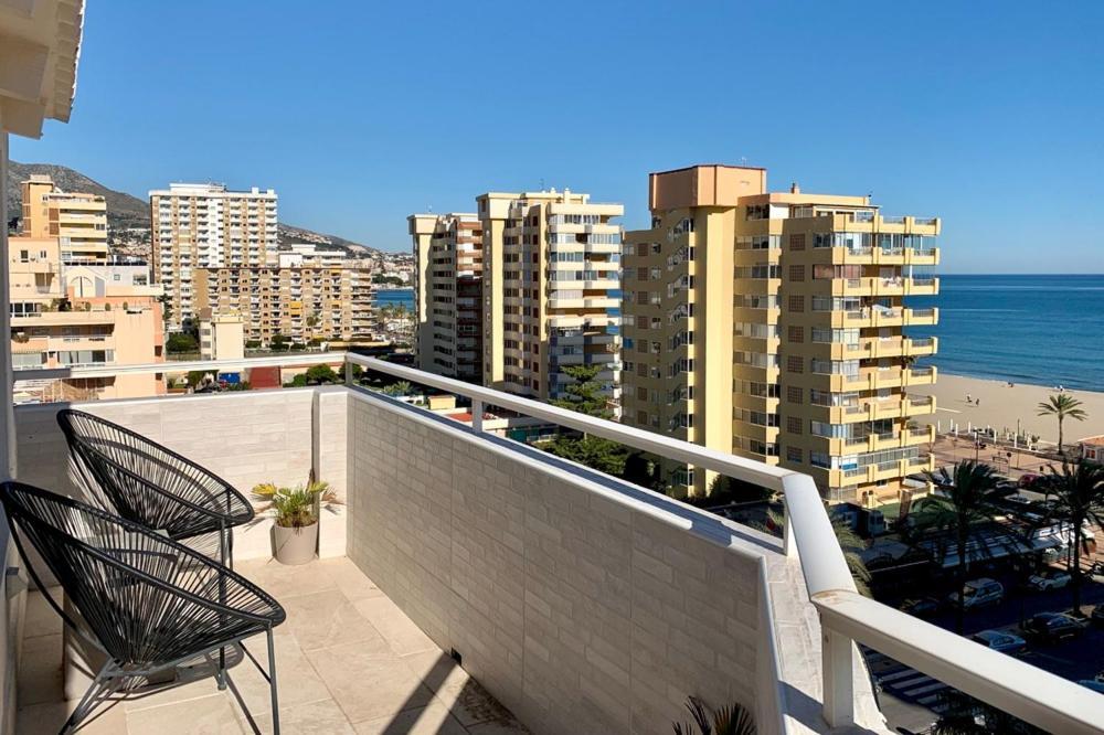 Appartement Luxury Penthouse, Sea Views, 50M From The Beach! à Fuengirola Extérieur photo