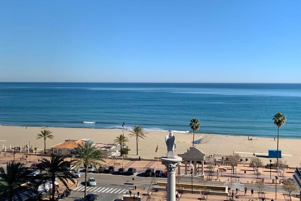 Appartement Luxury Penthouse, Sea Views, 50M From The Beach! à Fuengirola Extérieur photo